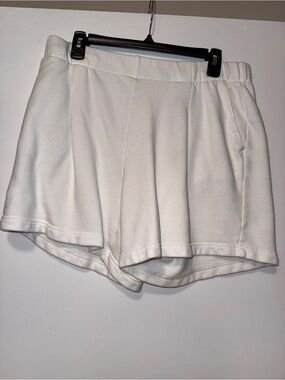Aerie Trouser Short in White